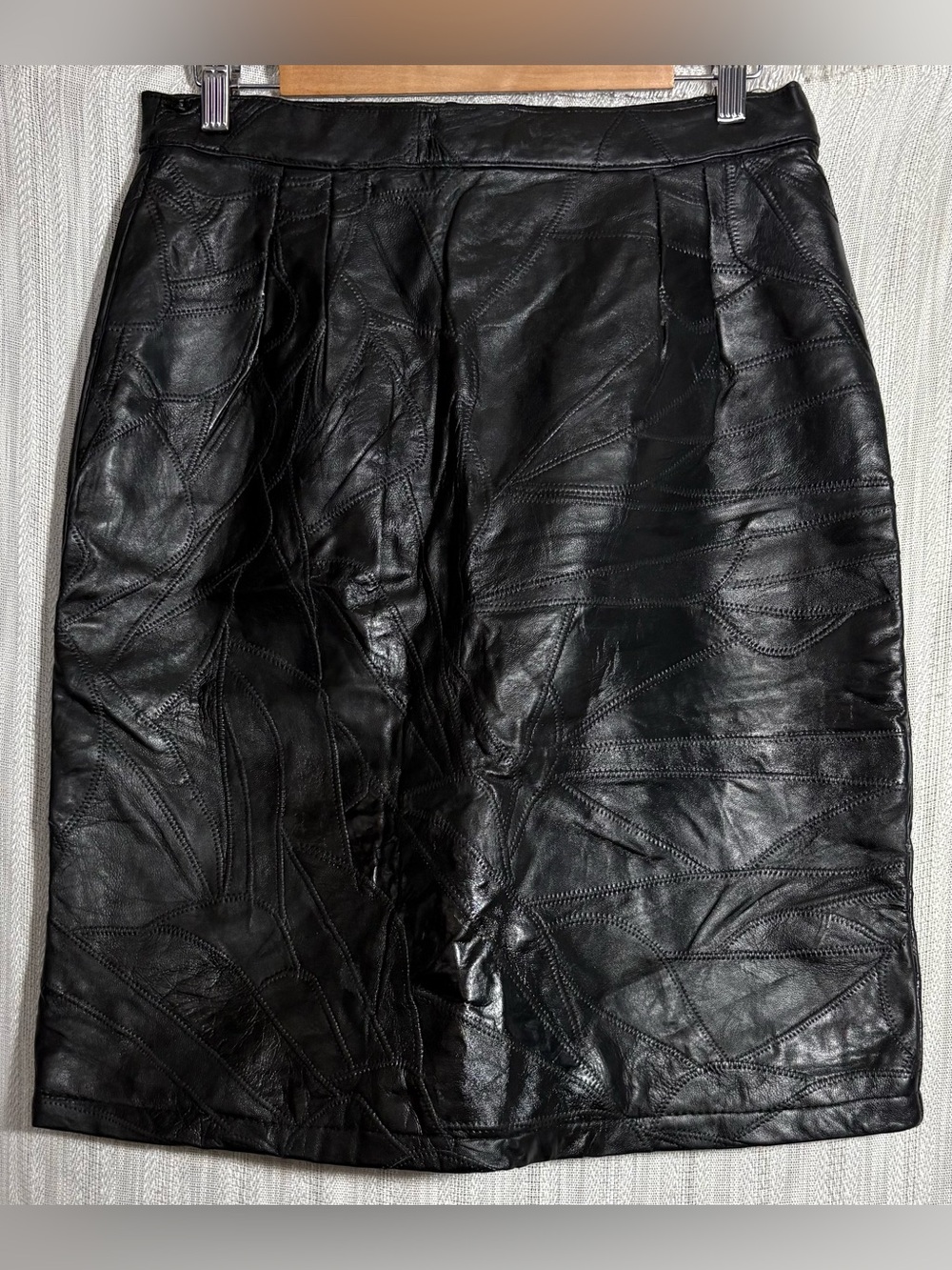 GIOVANNI NAVARRE Italian Leather skirt size 14 NWT